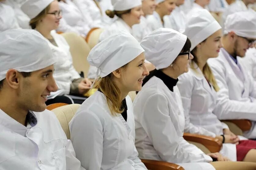 ГАПОУ медицинский колледж Волгоград. ГАПОУ Волгоградский медицинский колледж Волжский. Волгоградский мед колледж 1. Волгоградский медицинский колледж 2. Медицинский институт купить