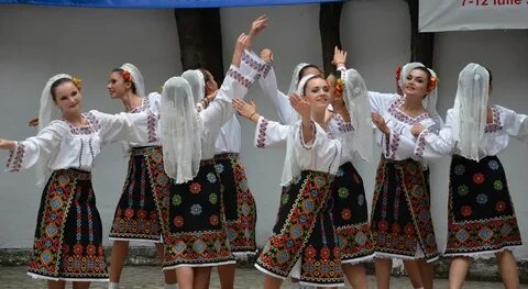 Молдавский костюм