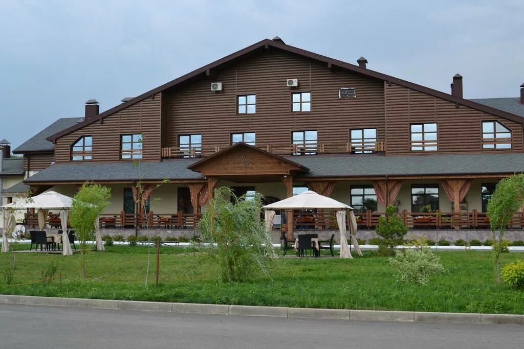 Stellar collection chalet, красная поляна. Парк шале красная поляна ресторан. Парк шале красная поляна. Ресторан шале эсто садок. Парк шале красная поляна.
