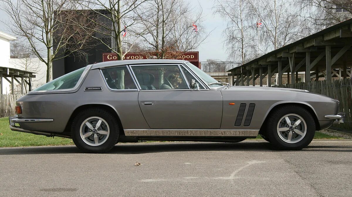 Jensen interceptor. Дженсон интерцептор 1971. jensen interceptor 1971 г.. авто дженсен интерцептор. автомобиль jensen ff.