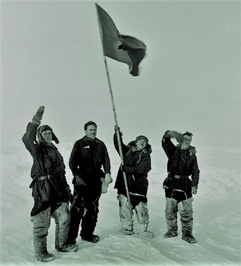 North pole 1. Папанин и станция Северный полюс. Папанин Полярник. Северный полюс 1 станция дрейфующая первая.