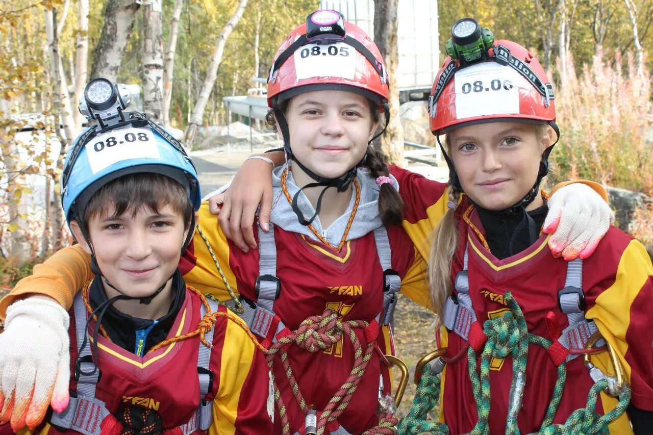 Юные спасатели мчс. Объединения юных спасателей. Юные спасатели мчс. Школа юных мчс. Школа безопасности соревнования 2021.