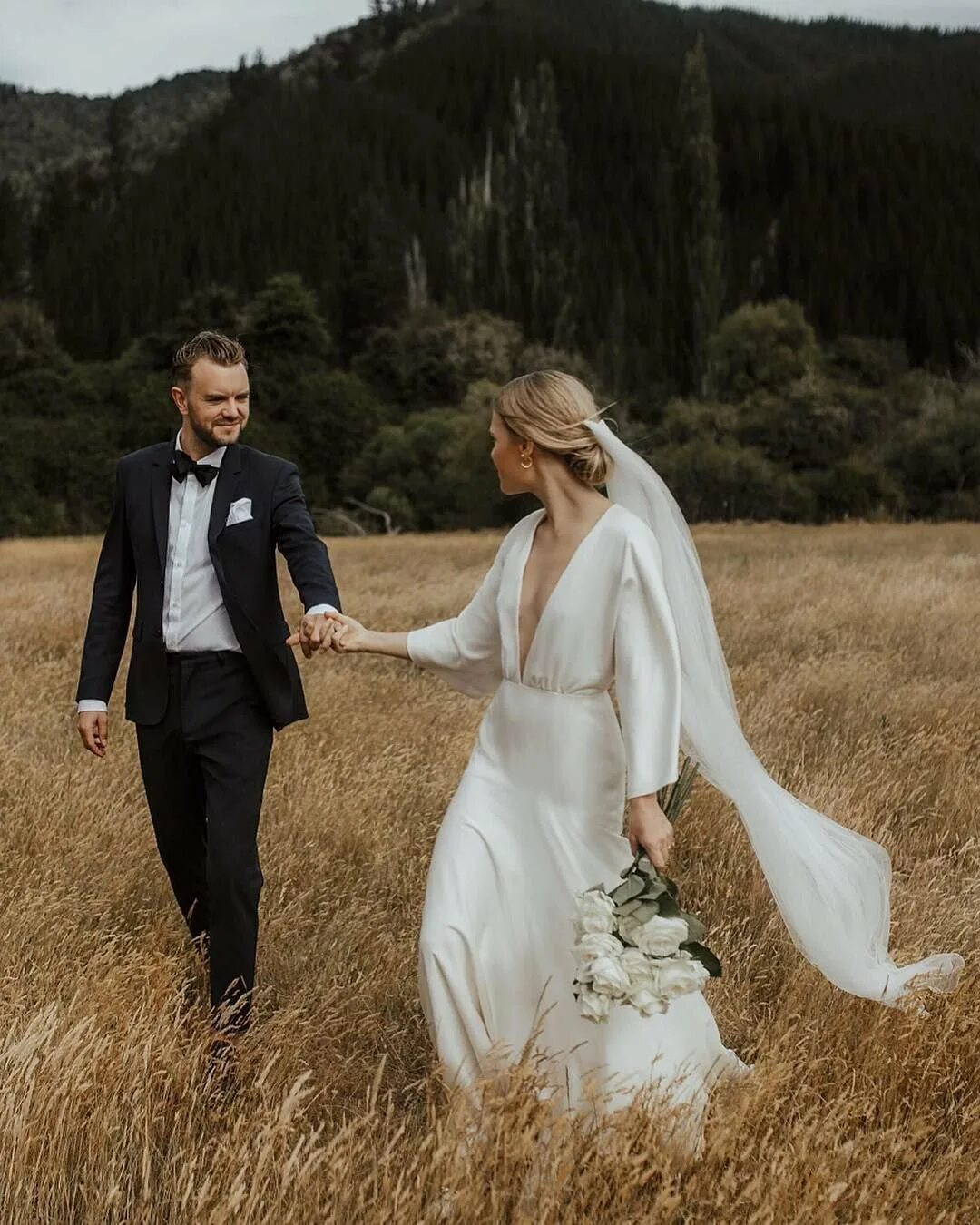 Вечеринка в европейском стиле. Современные церемонии. Свадьба в современном стиле 2021. Свадьба в стиле. Современная фотосессия в свадебном стиле.