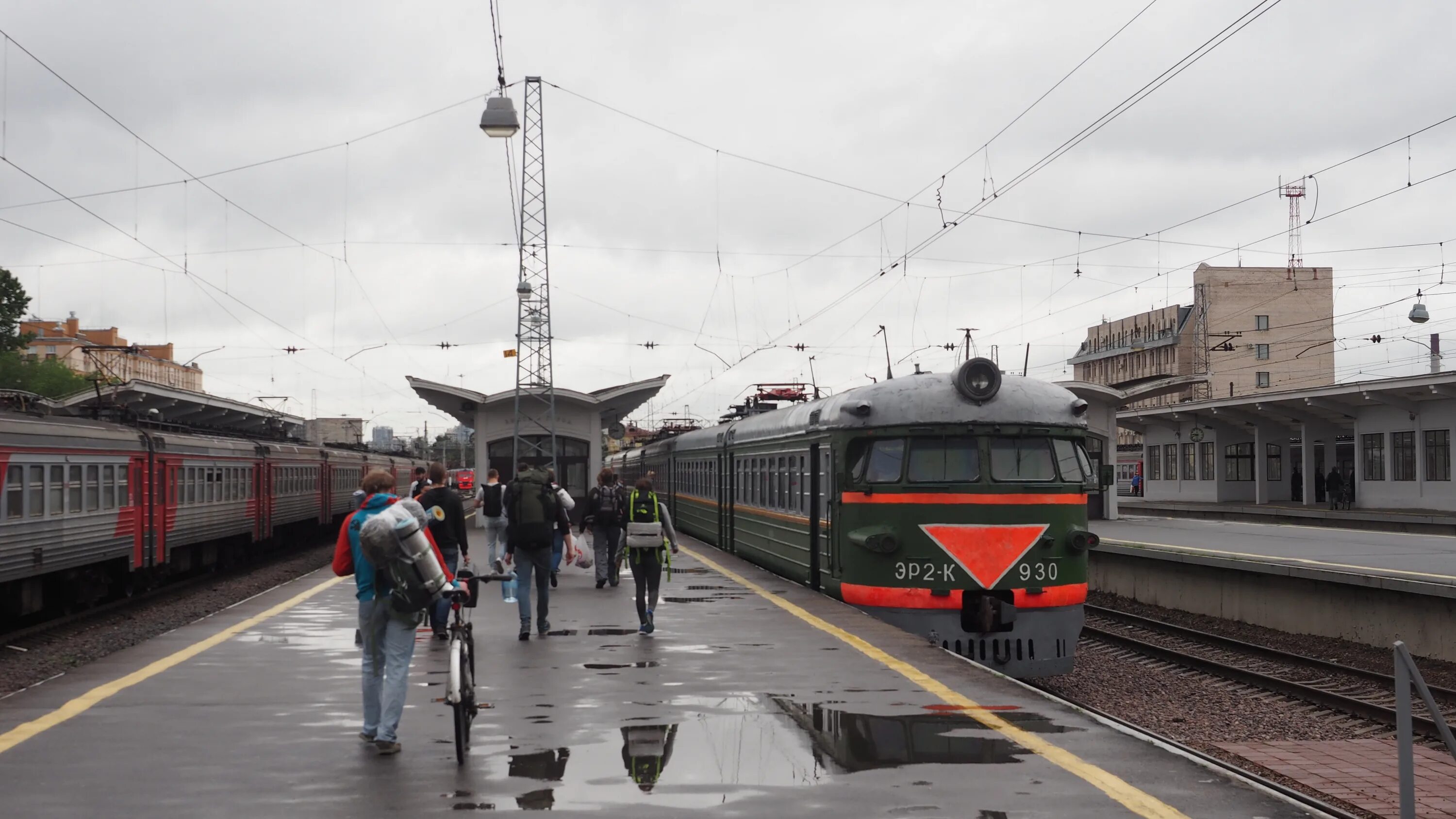 Ладожский вокзал Санкт-Петербург. ЖД Питер. Витебский вокзал Петербург ЖД.