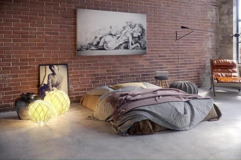 Картины в интерьере в стиле лофт loft Ilario Bertoni