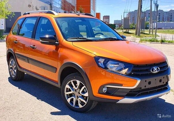 LADA GRANTA CROSS Цвет "Аурум" (код 134) - YouTube