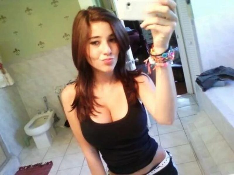 Angie 18. Энджи варона 18. Angie 18. Angie varona 2022. Angie 18.