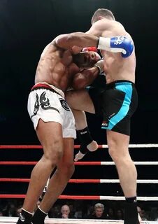 Сегодня бой за пояс чемпиона