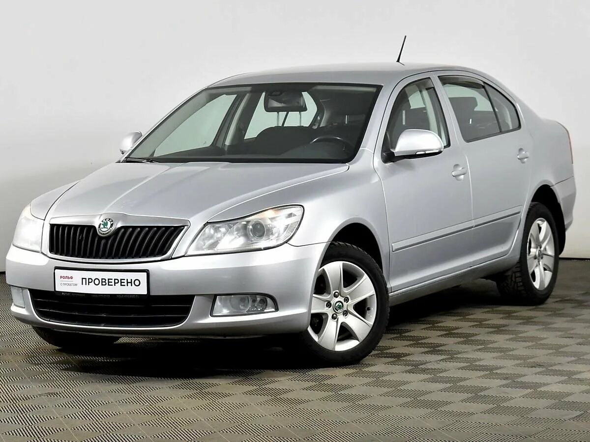 Купить шкоду октавию 2012. Skoda Octavia 2012. Skoda Octavia II (a5) Рестайлинг. Skoda Octavia 2001 1.4.