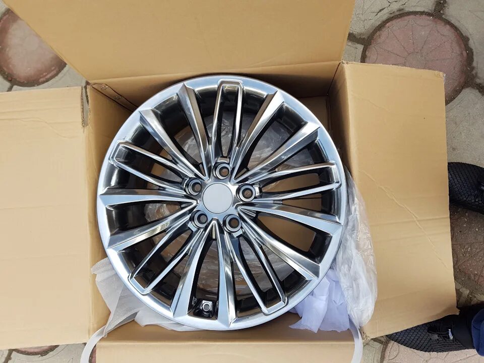 Диски литые khomen. Khomen wheels khw1611. диски khomen khw1716. khomen wheels khw1612. диски r18 creta.
