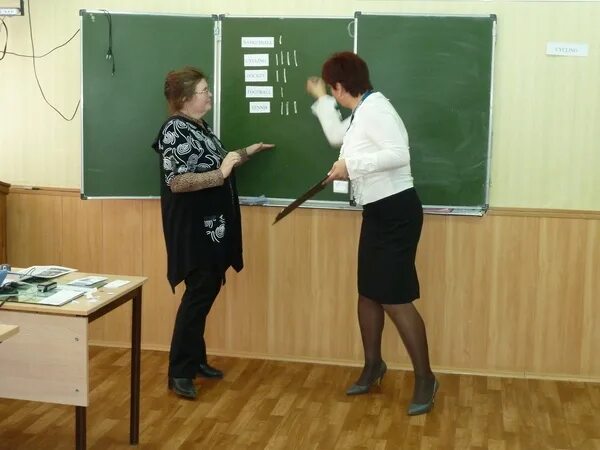 Школа 7 лениногорск. 8 школа лениногорск. Школа 2 лениногорск. 8 школа лениногорск директор. Учителя 7 школы.