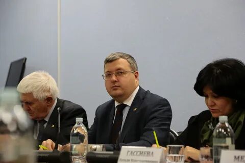 Помощник ректора