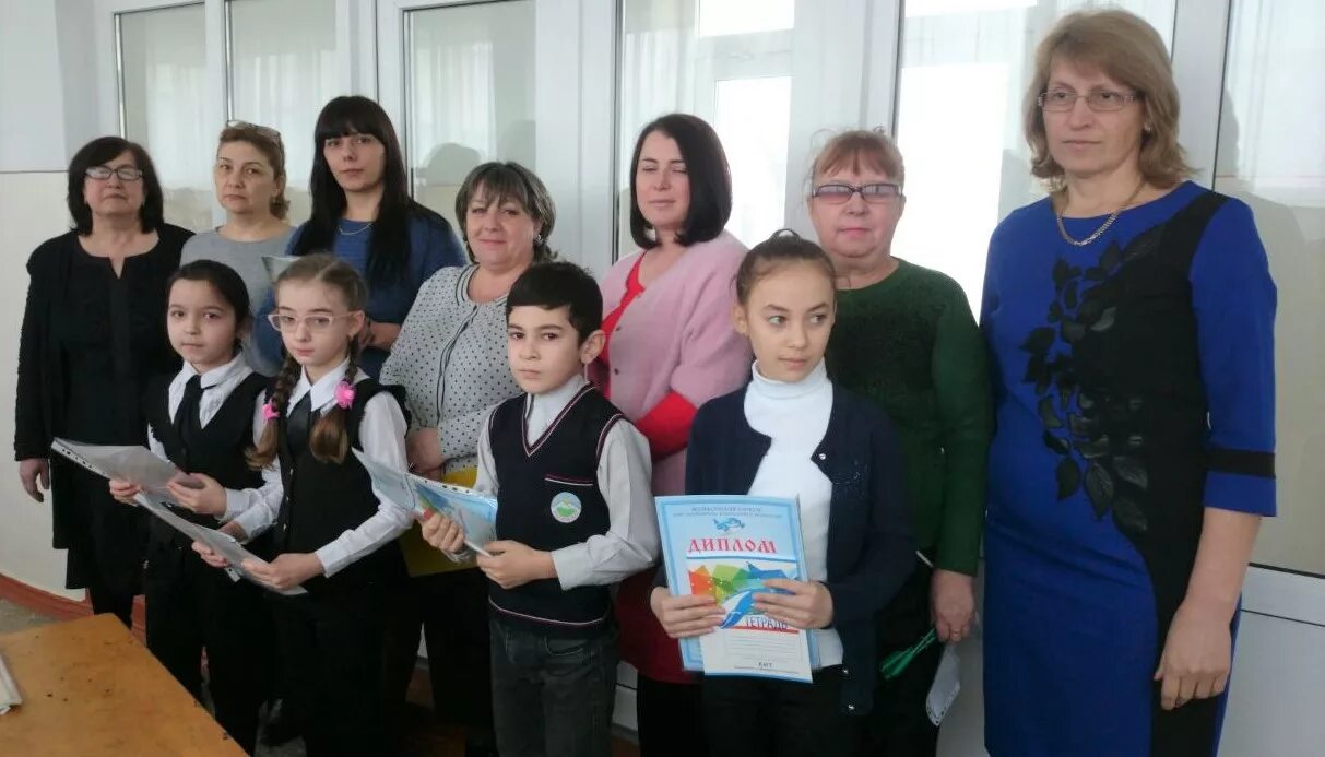 начальная школа средняя школа. учитель начальных классов 27 школа. учителя школа 27 касли. учитель начальных классов 27 школа. школа 29 учителя начальной школы.