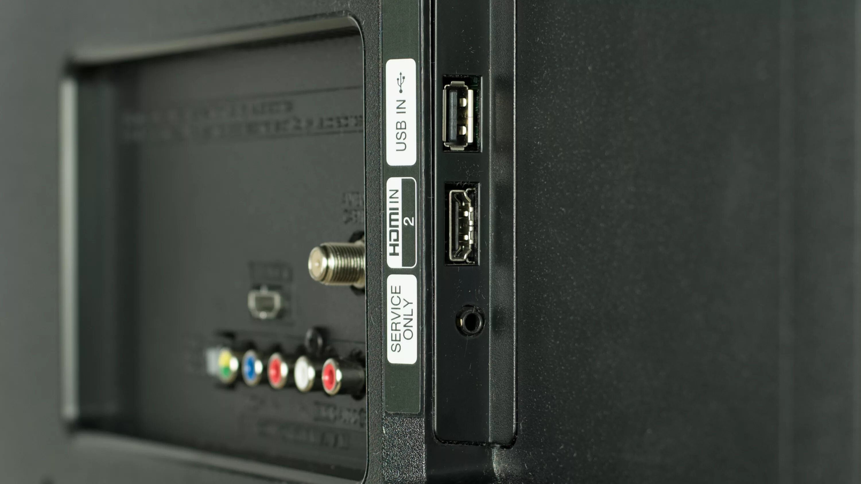 Входы телевизора dexp. LG 32 разъемы HDMI. Телевизор самсунг смарт разъемы HDMI. Телевизор LG 32 дюйма разъёмы HDMI. Телевизор LG 32lk330 HDMI.