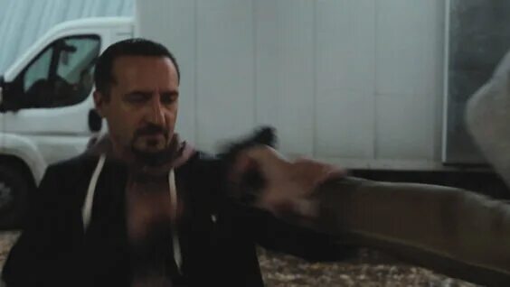 адмонитор россия 2. правила охоты. отступник 2014. охоты отступник. фильм брат на аву.