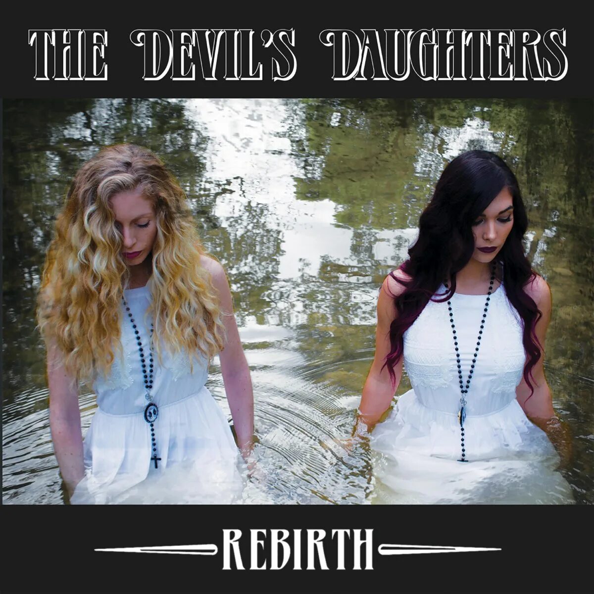 Devil s daughter. The devil&#039;s daughters band. the devil’s daughters w фото. devil&#039;s dykes группа. анни мари льюис.