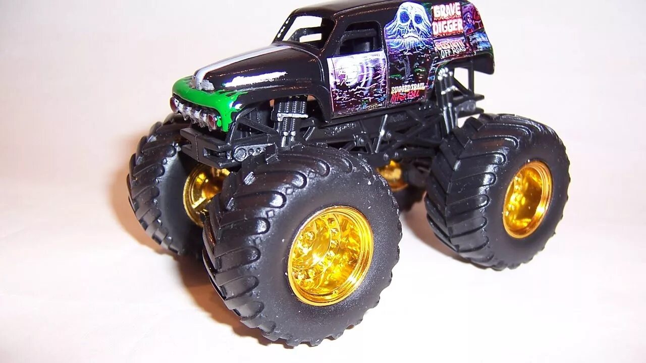 Monster truck toy. Хот вилс монстр трак. Grave digger монстр трак. Monster truck toy. Машинка hot wheels monster trucks.