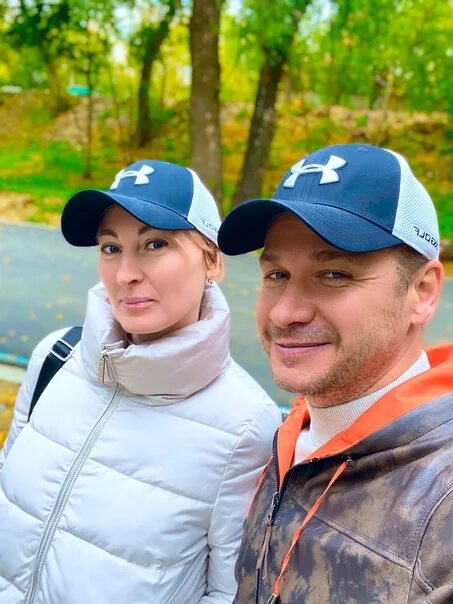 Андрей картавцев с женой. Семья андрея картавцева. Андрей картавцев фото. Андрей картавцев с женой. Семья андрея картавцева.
