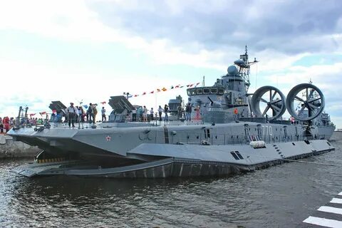 Международный военно морской салон