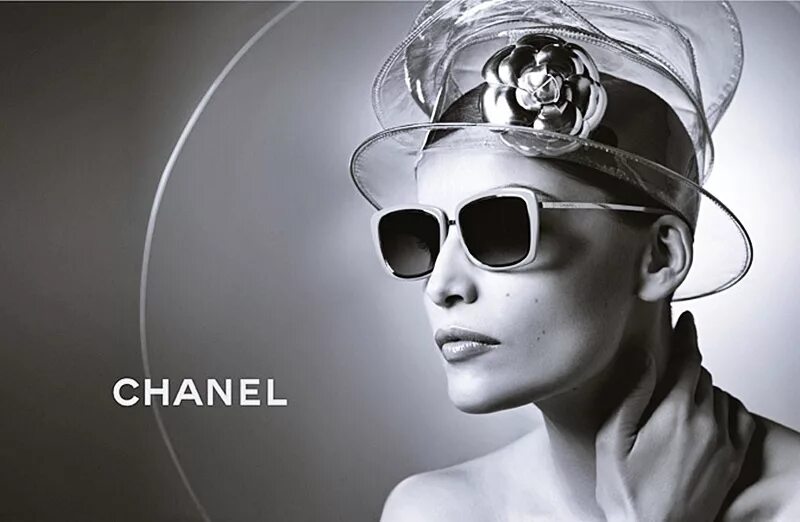 Девушки chanel. Chanel boy белая. Девушки chanel. Девушки chanel. Фотосессия chanel.