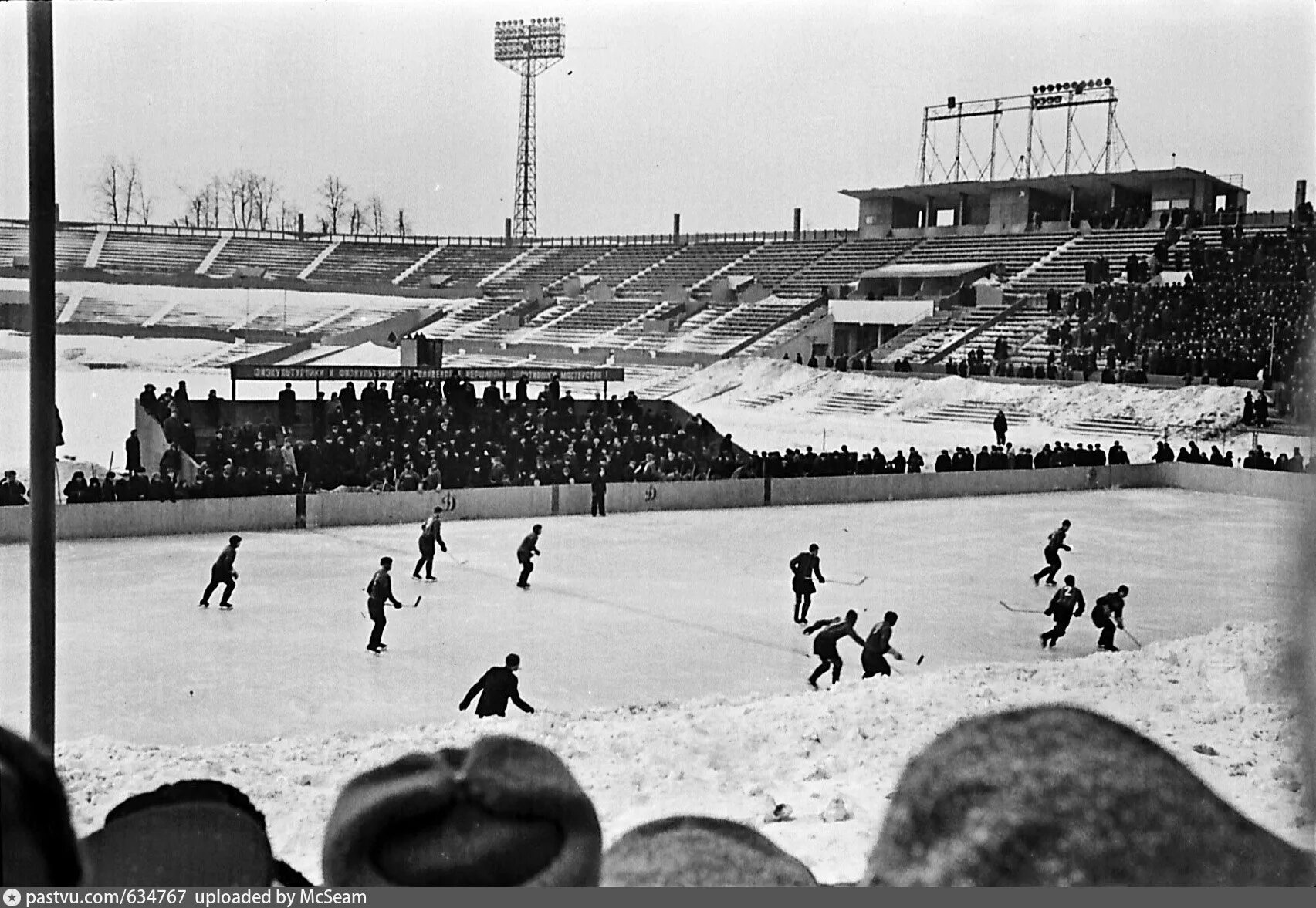 Стадион Динамо СССР. Стадион Динамо 1956. Стадион Динамо Красноярск 1957. Стадион Динамо 1951.