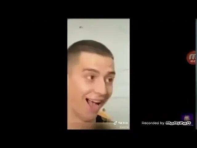 Как зовут кобяков из а 4. Смех кобякова. кобяков а4 смех. смех кобякова из а4.