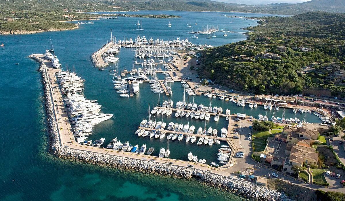 Vfhbyf lb hfuepf cyznm vfibye. Город гроссето италия. Marina di. Marina di. Marina di massa италия.