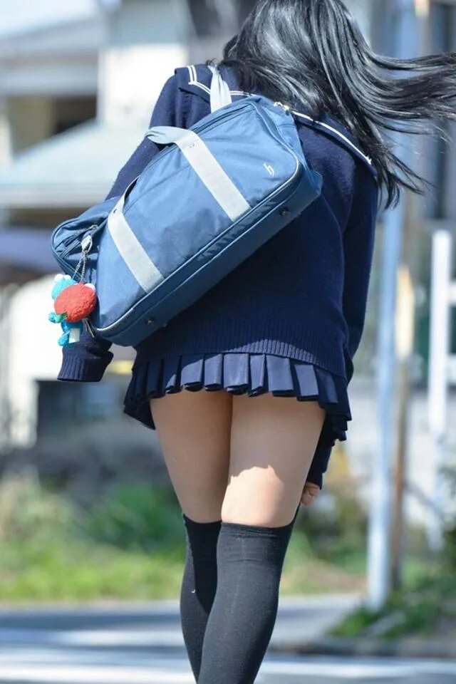 Under skirt school