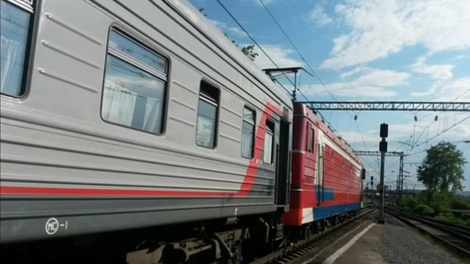 Движение поездов вологда. Поезд 259а Санкт-Петербург Анапа. Вагон РЖД Вологда. Поезд Москва Вологда. Вологда Москва вагоны поезда.