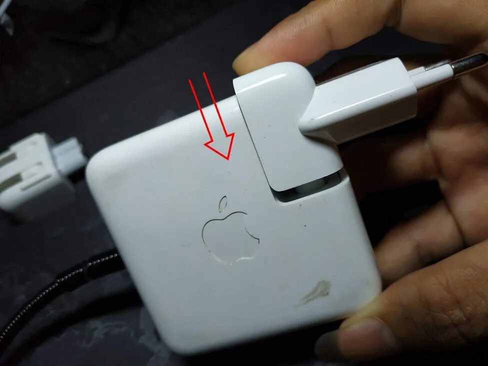 Какие айфоны поддерживают magsafe. Magsafe iphone 13. magsafe charger iphone. magsafe iphone 11. распиновка magsafe 2.