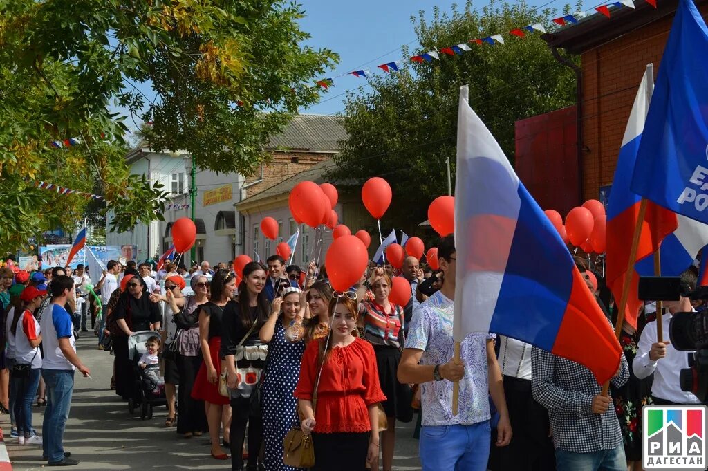 День города Кизляр. Кизляр жители. Город Кизляр Дагестан население. Кизляр город население. Численность кизляра