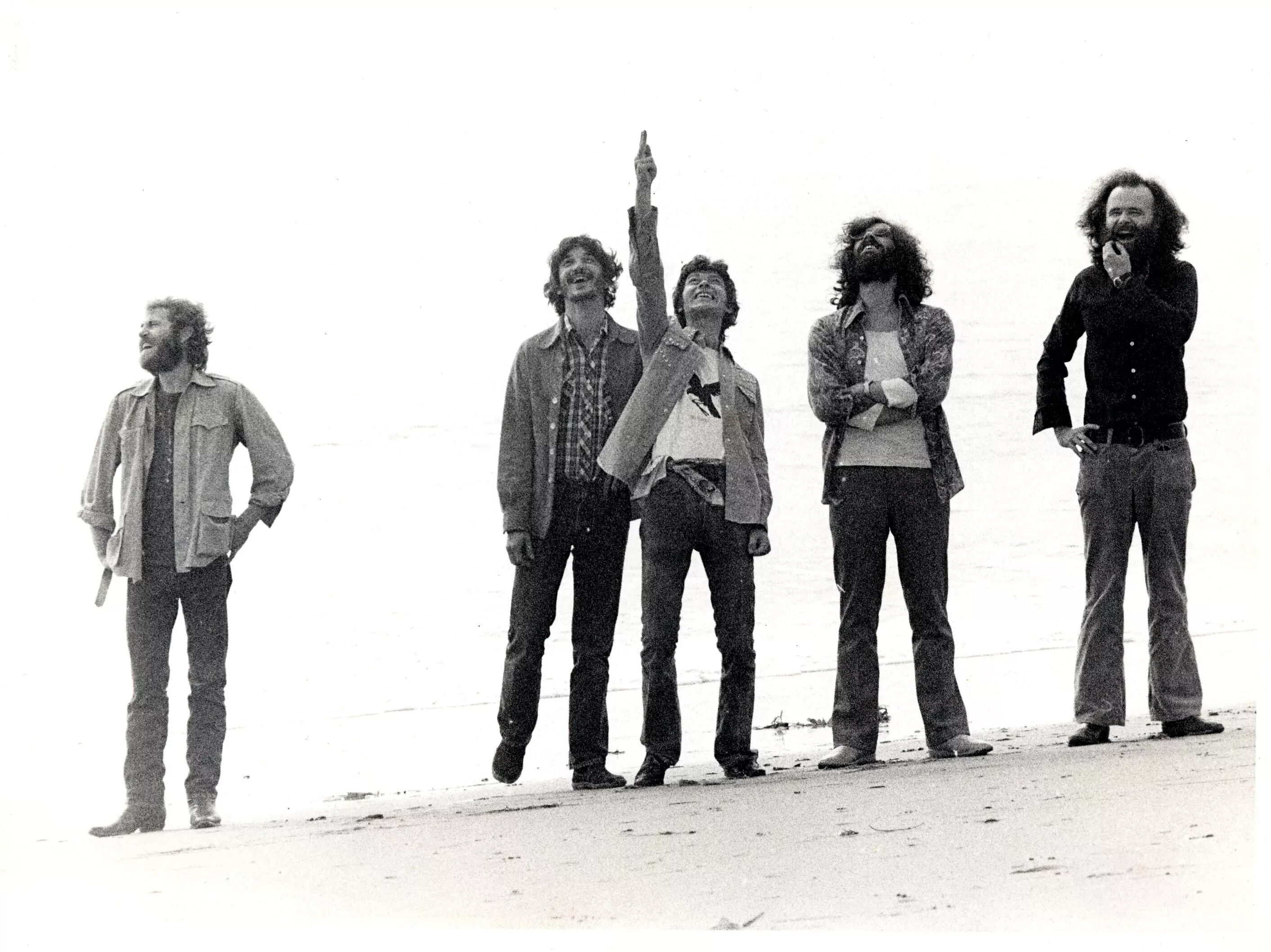Музыка группы living. The Band Cahoots. Band. The Band Cahoots 1971. Trashbag the Band группа Испания.