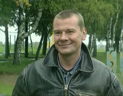 Владиславов фамилия