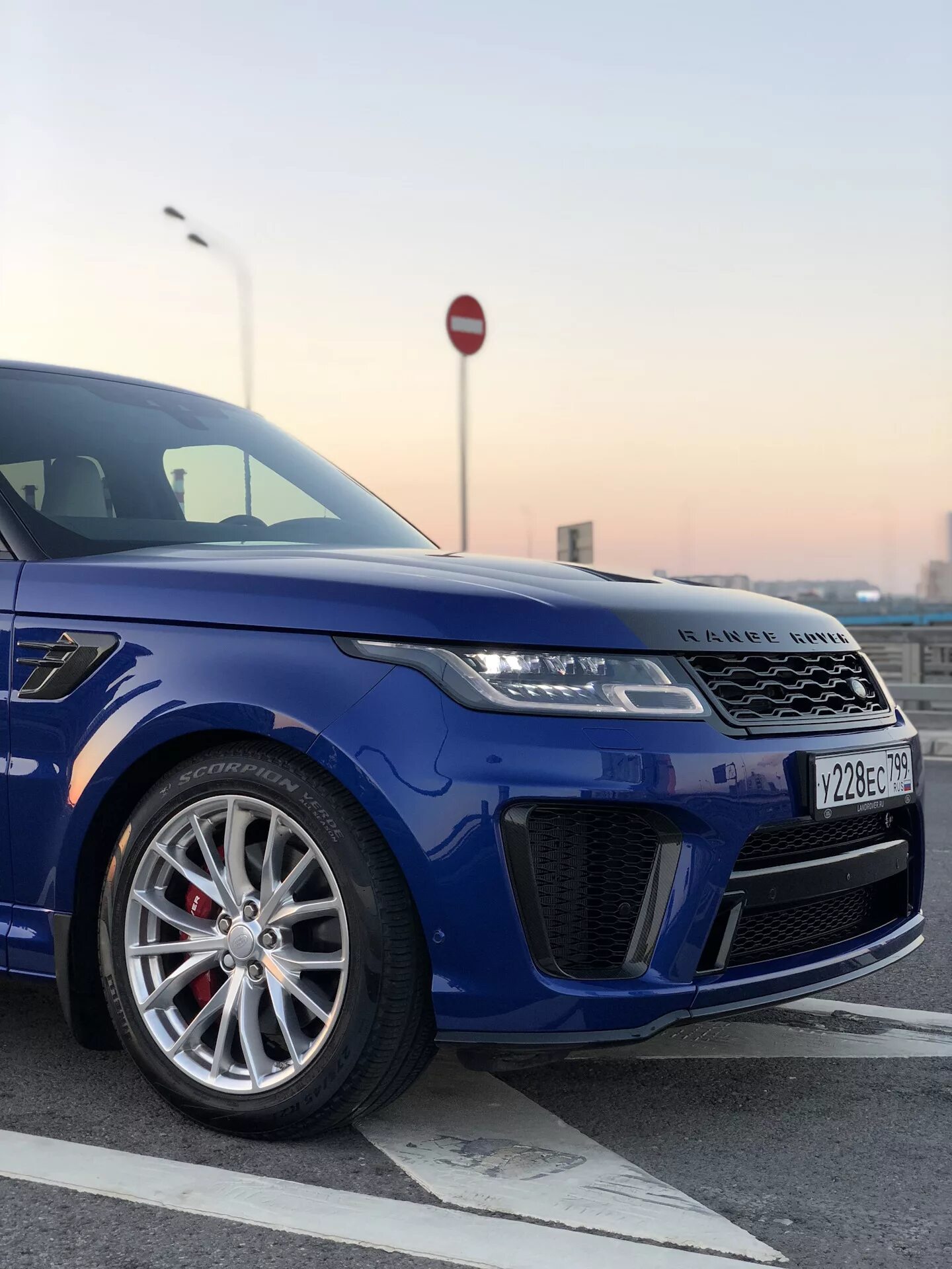 Rover rover sport svr. Range Rover Sport SVR. Land Rover range Rover Sport SVR. Range Rover Sport SVR 2016. Range Rover SVR 2016.