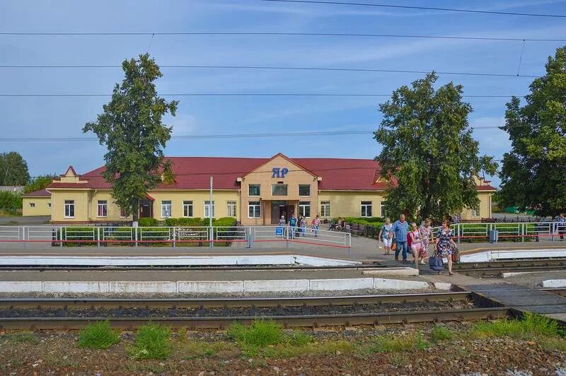 Прогноз погоды яр удмуртия. Мастер классы на празднике удмуртии гербер. Деревня яр ярский район удмуртия. Гербер удмуртия. Яр (посёлок, удмуртия).