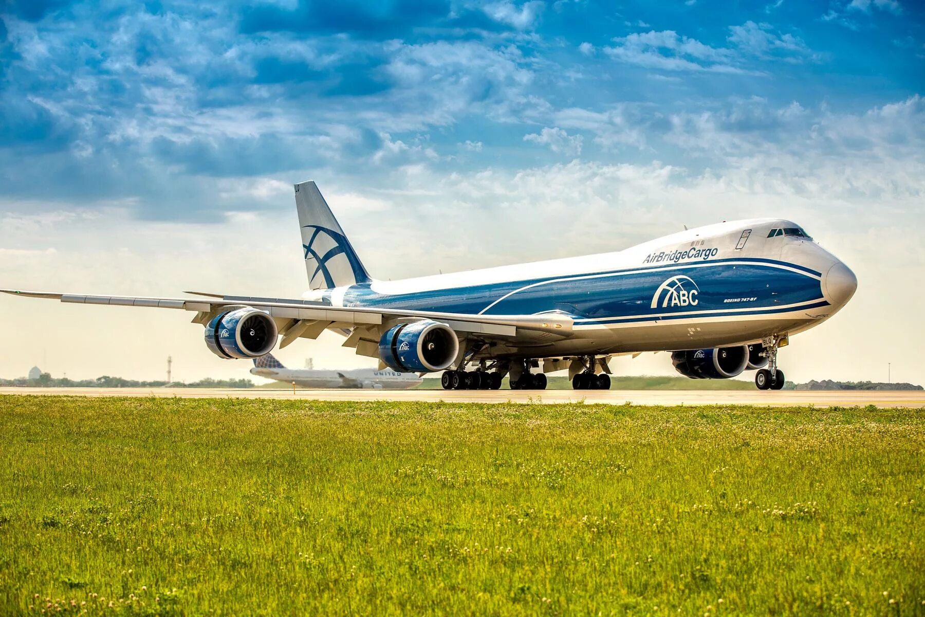 Боинг 747 AIRBRIDGECARGO. Боинг 747 8f AIRBRIDGECARGO. Самолет Боинг 747 Air Bridge Cargo. Боинг 747 8f грузовой