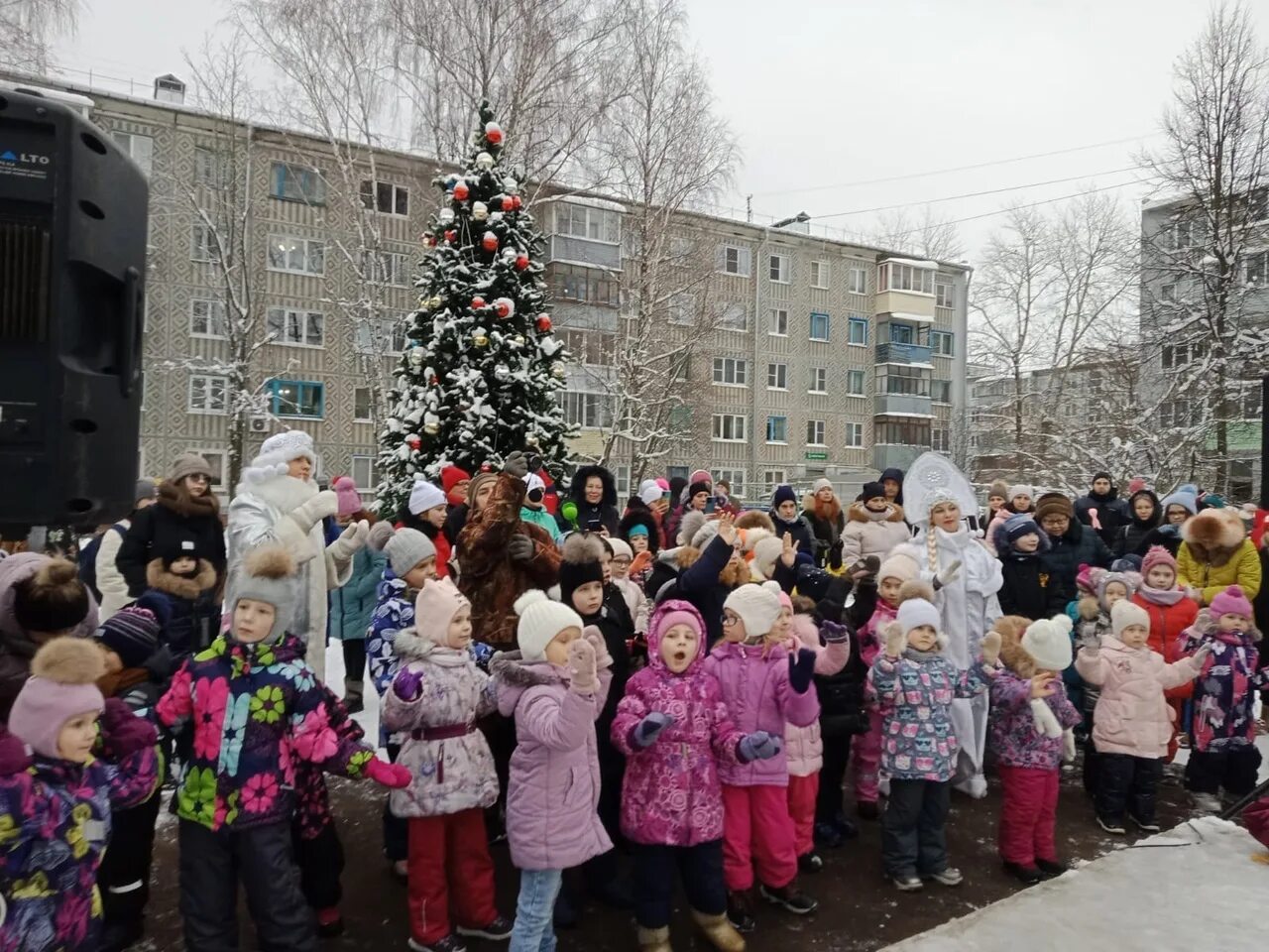 Главные новости калуги и области. Новогодняя Калуга. Микрорайоны Калуги. Калуга зимой. Жители Калуги.