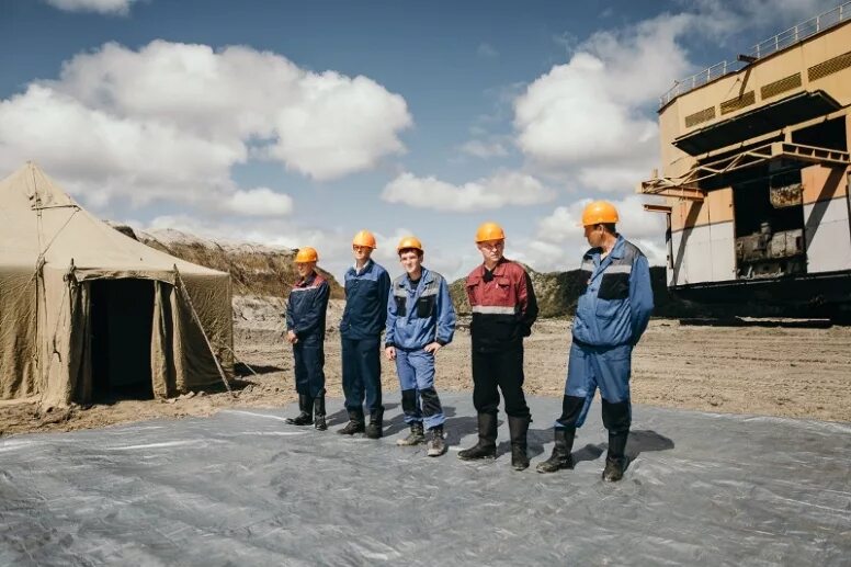 Ситуация с шахтерами в амурской области. Разрез Ерковецкий Варваровка. Угольный разрез Варваровка. Варваровка Амурская область. Амурский уголь.