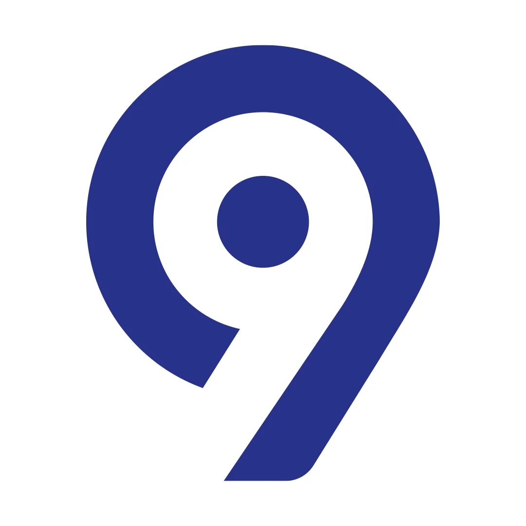 Й9