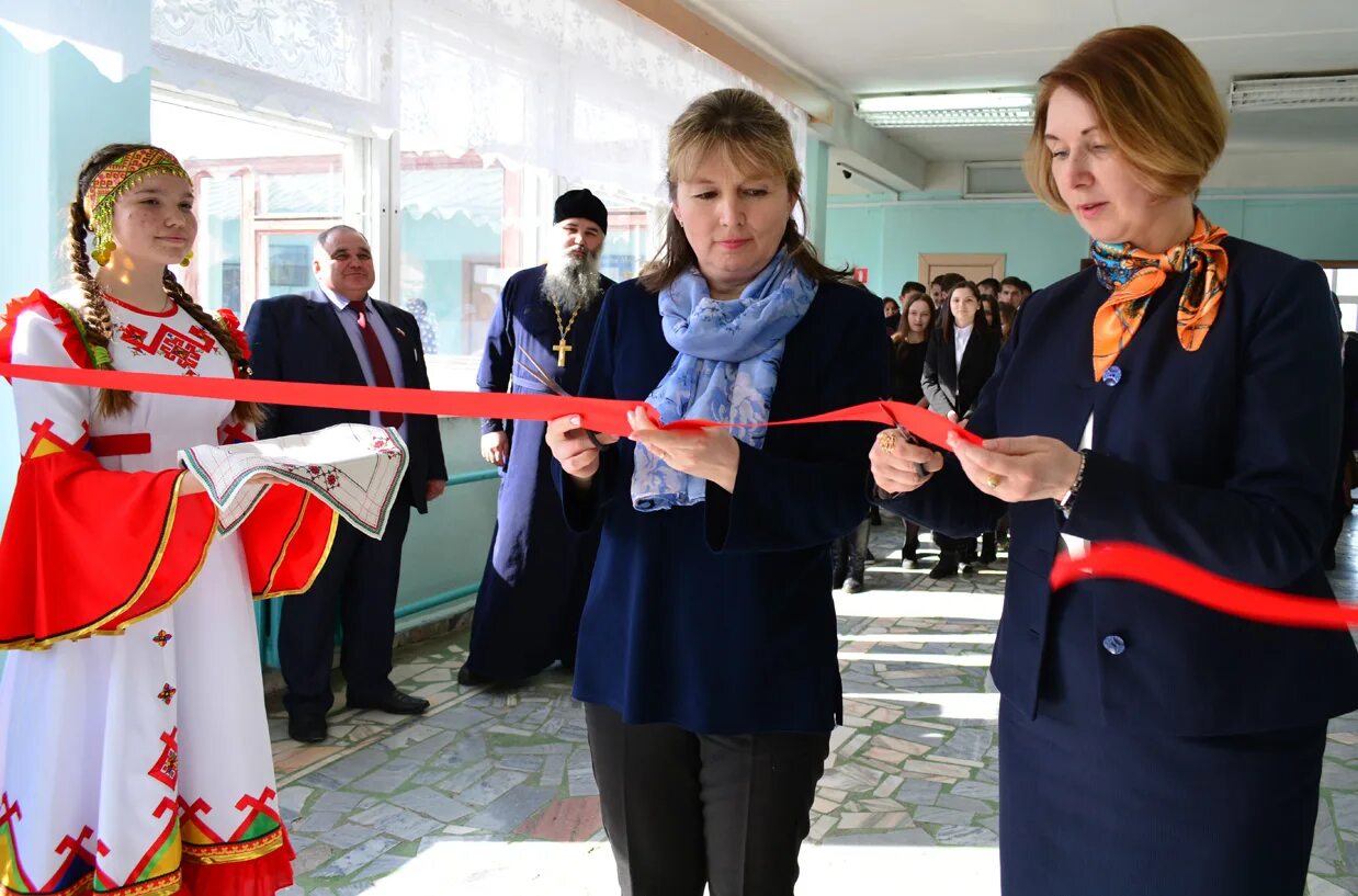 Сайт моргаушской сош чувашской республики. Сайт моргаушской школы моргаушского района чувашской республики. Учителя чувашской республики моргаушская сош. Сайт моргаушской сош чувашской республики. Моргаушская средняя общеобразовательная школа моргаушского района.