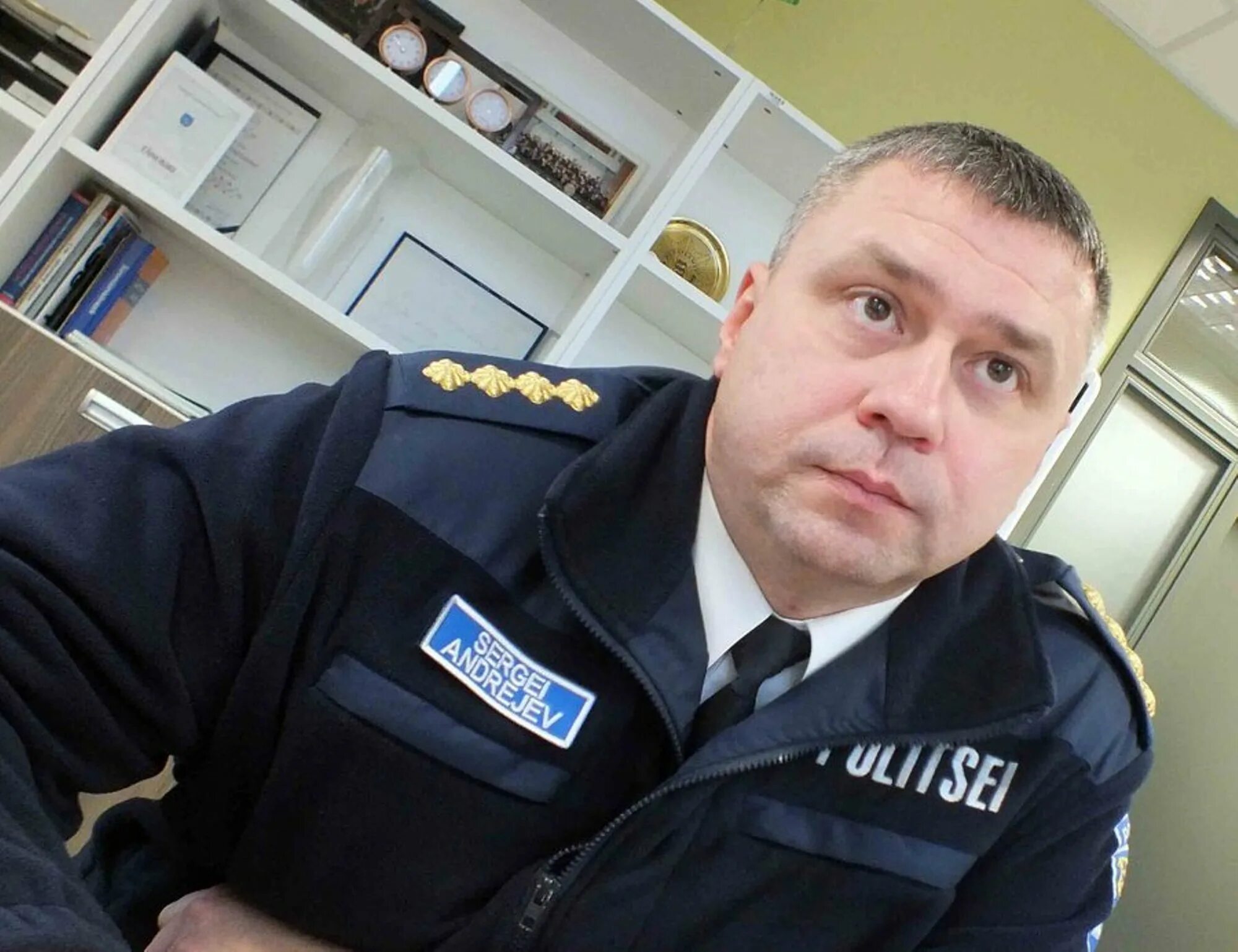 Начальник по работе с филиалами. Полиция нарвы. начальник мглинского отдела полиции.