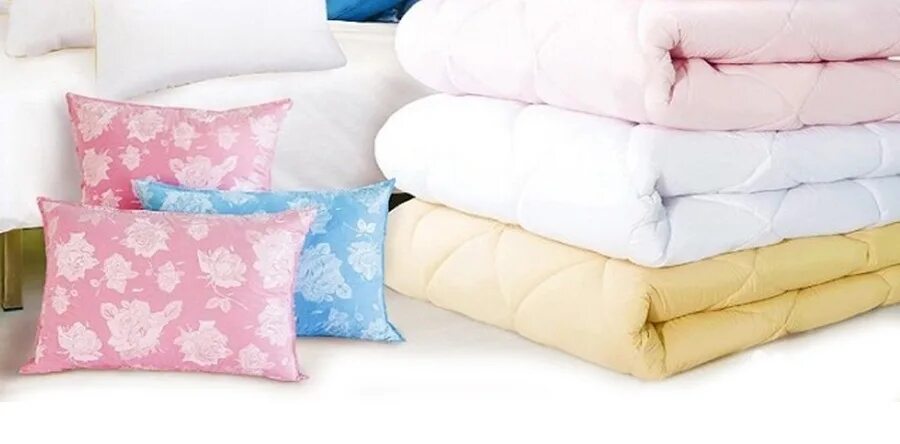 Подушка полотенце. Одеяло и подушка. Подушки одеяла постельное белье. Подушки одеяла текстиль.