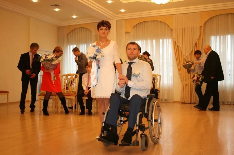 Загс кировск мурманская. Загс кировск мурманская область. Загс кировск. Загс кировск мурманская область. Загс мурманск ленина 16а.