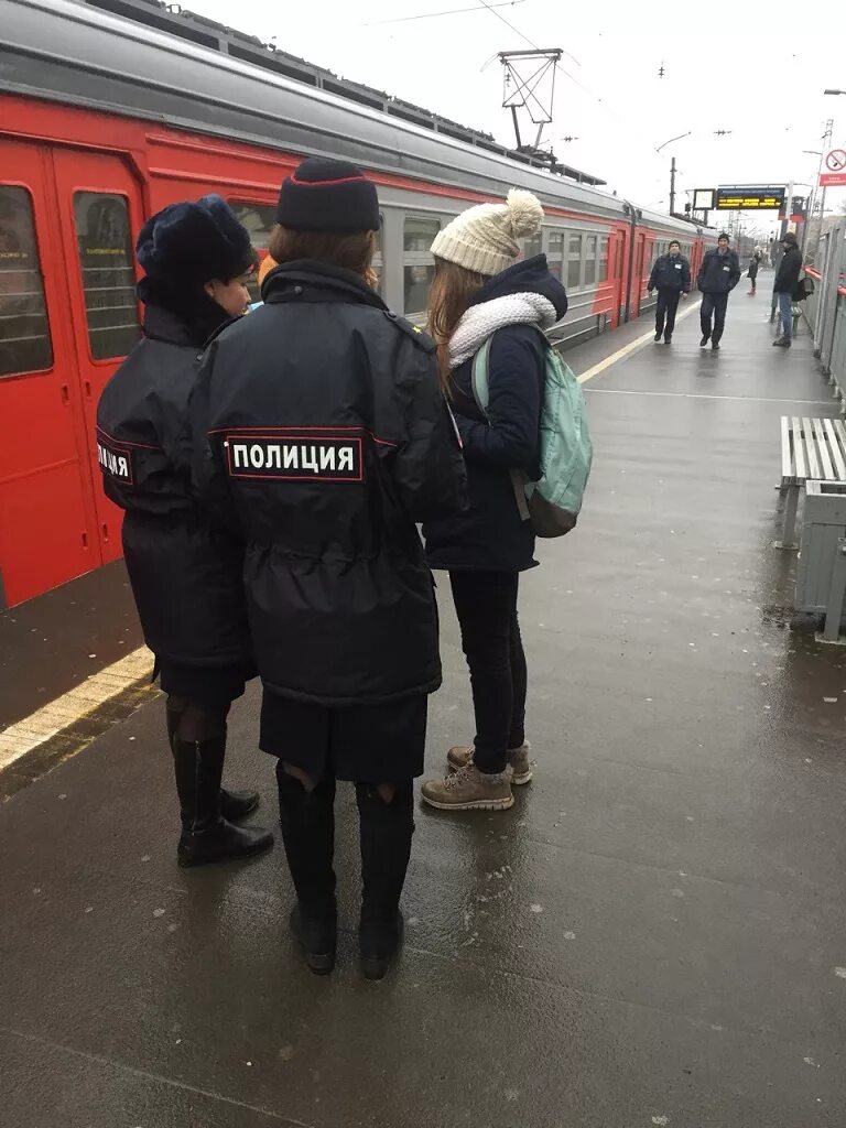 калугина ирина хотьково. минайлова людмила сергиев посад. форма полиция младший лейт. старший инспектор по делам несовершеннолетних.