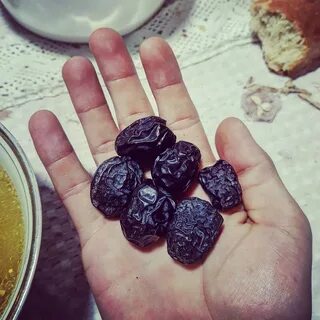 Финики аджва