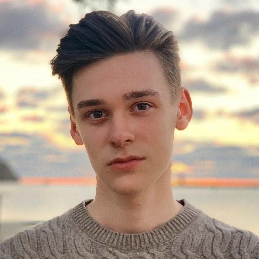 Leonmike. Leonmike17 лица. Leon mike17. Oliver and sebastian moy. Leonmike.