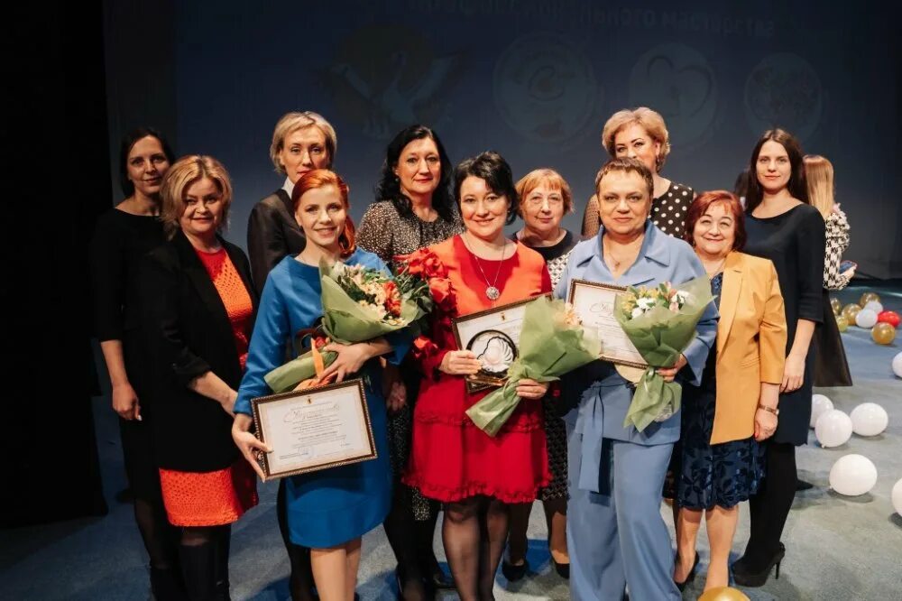 Школа 55 ярославль учителя. Учителя ярославль. Новости ярославль учитель года. Иро ярославские учителя учителей. Учителя ярославль.