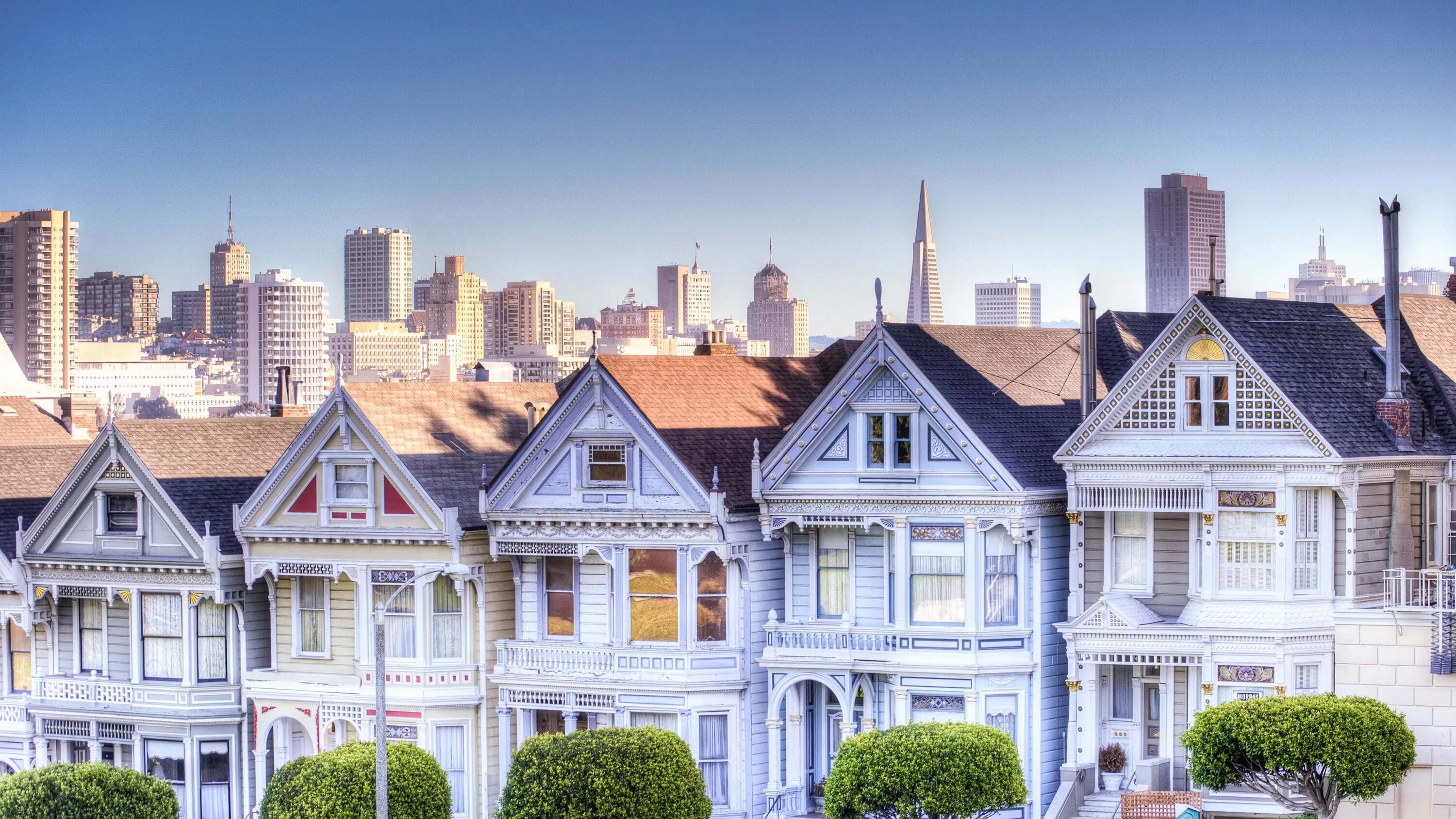 Несколько важных городов. Сан Франциско пригород. Сан-Франциско terraced House. Сан Франциско архитектура Калифорния. Сан Франциско архитектура города.