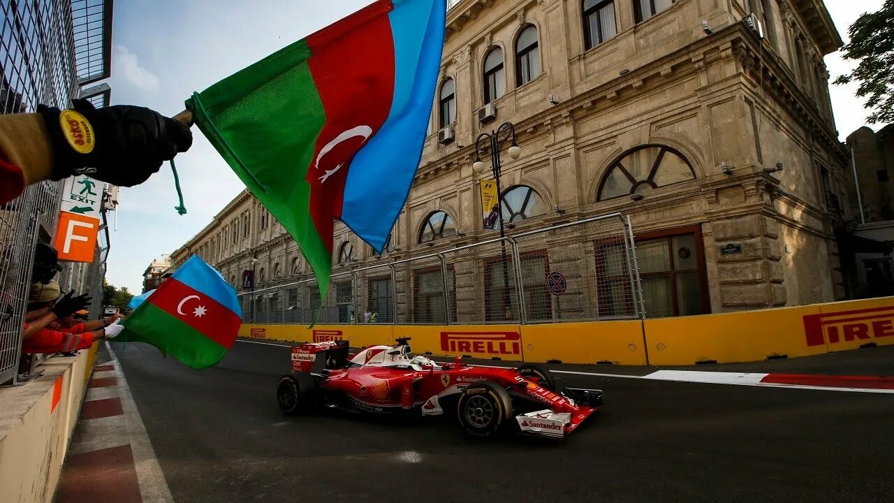Гран при баку трасса. Первая формула 1. Гран при азербайджана 2024. Формула 1 награждение. Макс ферстаппен.