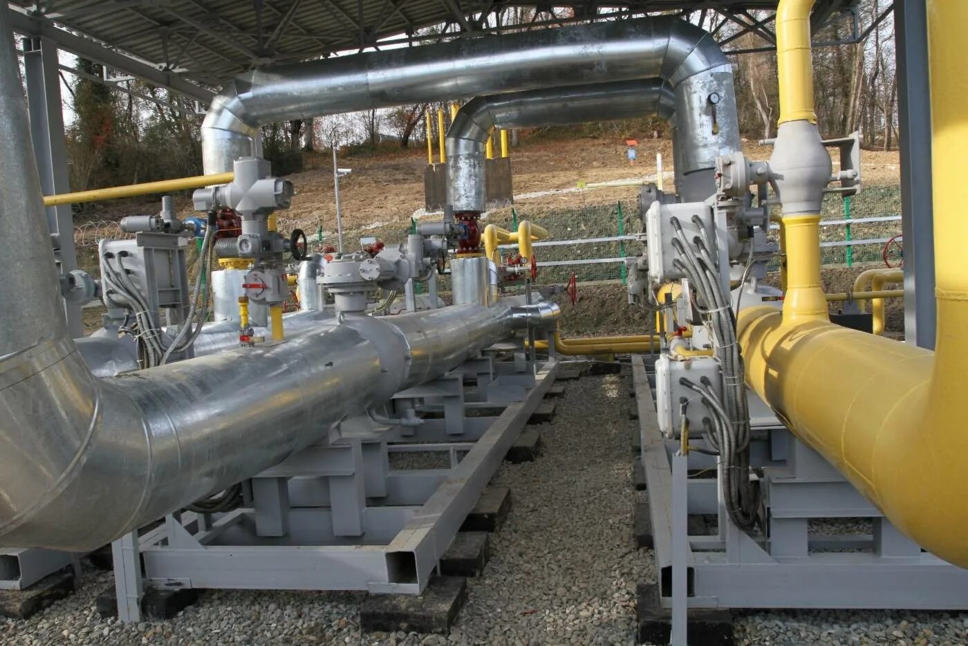 Лупинг это. Лупинг газопровода что это. лупинг магистрального газопровода. лупинги магистрального нефтепровода. лупинг нефтепровода это.